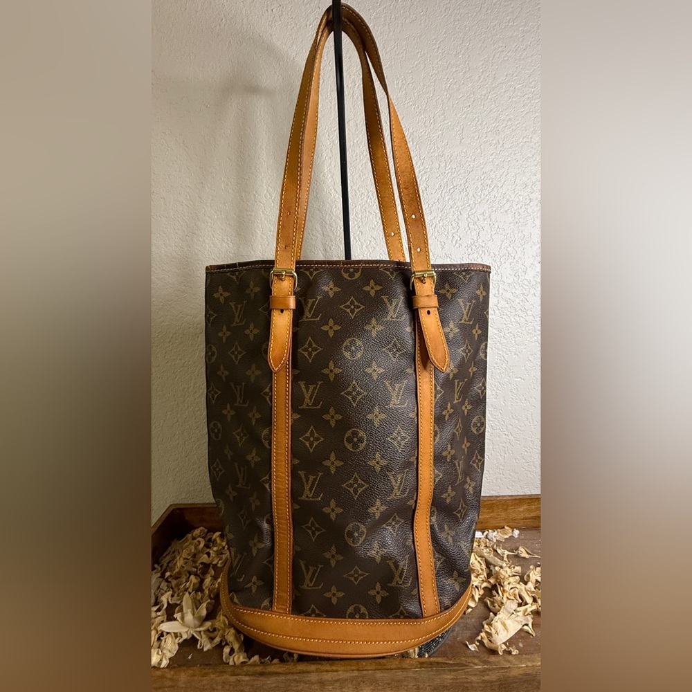 Vintage Louis Vuitton Bucket Tote with COA
